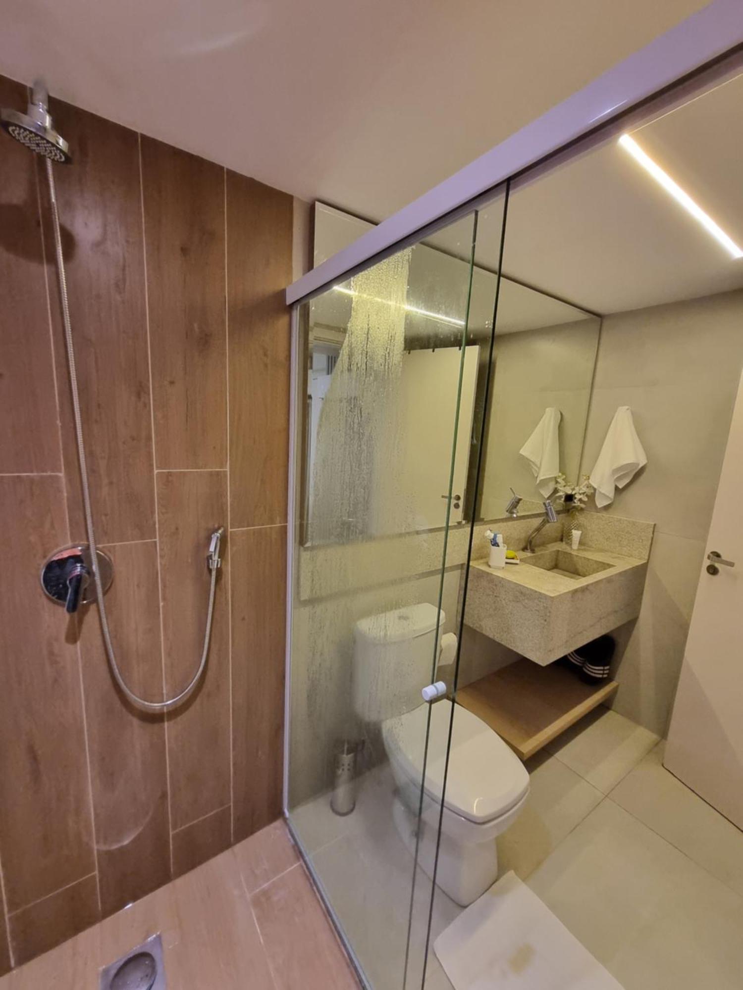 Luxo Quadra Mar Balneario Apartamento