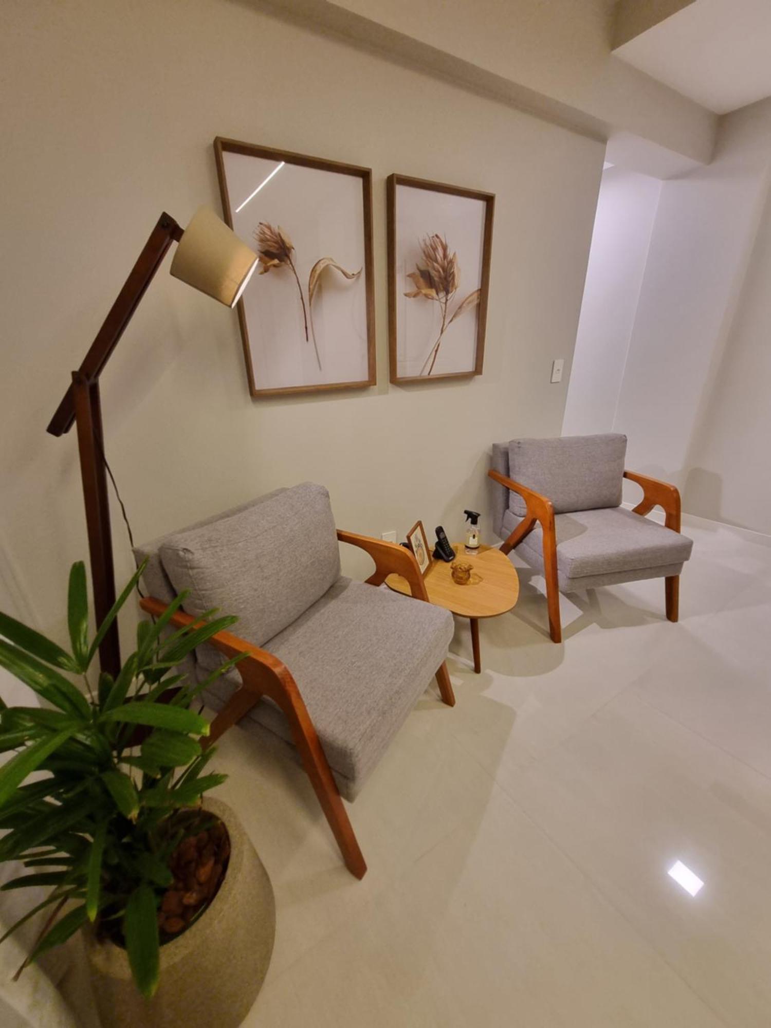 Luxo Quadra Mar Balneario Apartamento *
